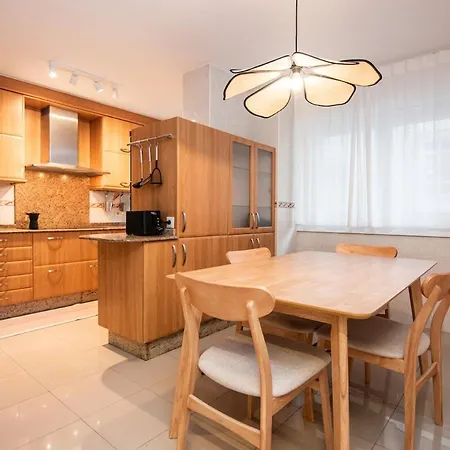 Comfortable And Spacious In 公寓 拉科鲁尼亚