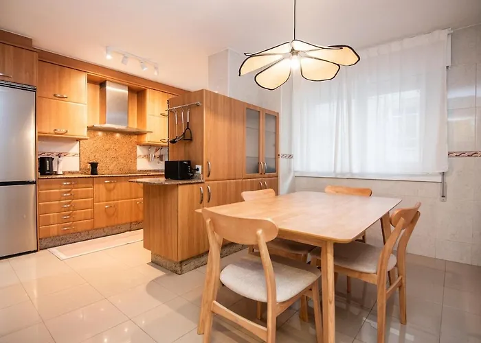 Comfortable And Spacious In 公寓 拉科鲁尼亚